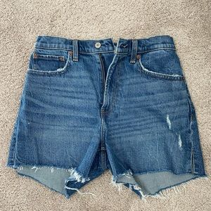 Abercrombie & Fitch size 28 curve love high rise shorts